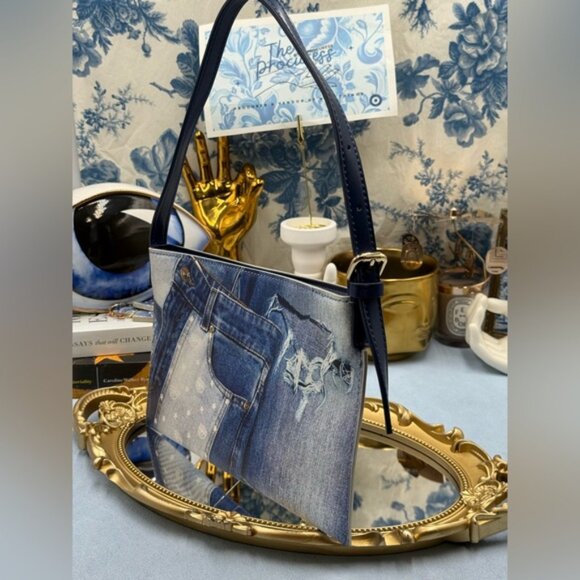 🆕 CHIARA FERRAGNI 🧿 NWOT All Over Denim Print Thin Shoulder Bag - Picture 5 of 14
